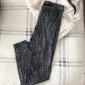 Rue 21 Leopard Leggings
